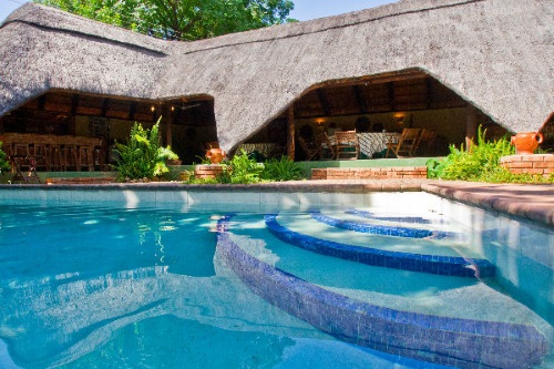 Greenfire Lodge Victoria Falls zwembad
